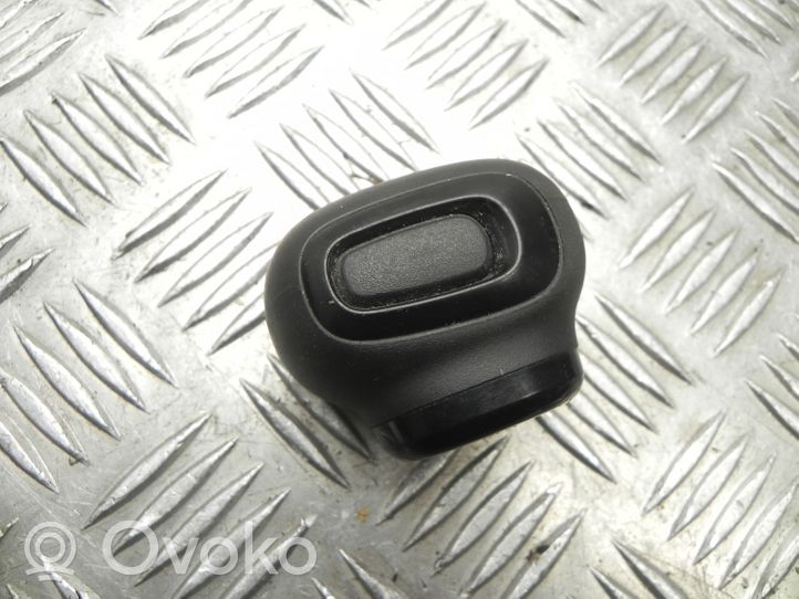 Opel Vivaro Gear lever shifter trim leather/knob 629