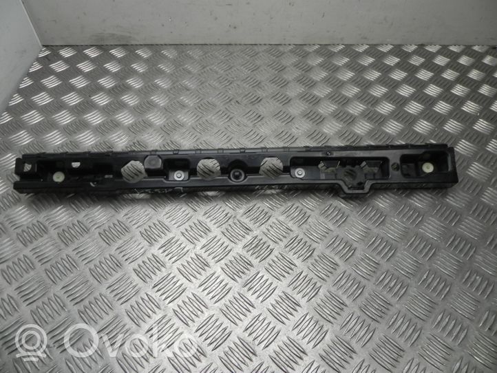 BMW 7 G11 G12 Kita centrinė konsolės (tunelio) detalė 7357135