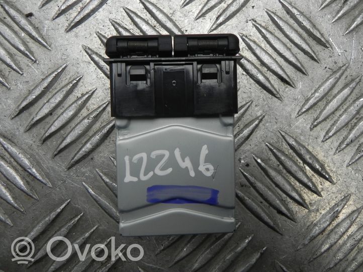 Toyota RAV 4 (XA50) Câble adaptateur AUX 8553215010