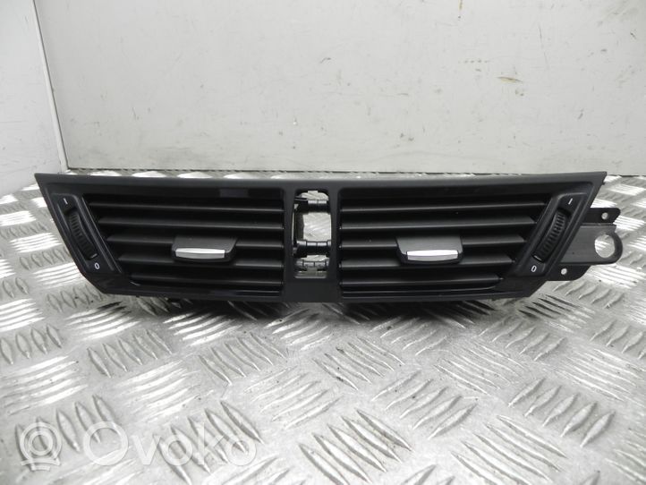 BMW X1 E84 Rear air vent grill 9258354