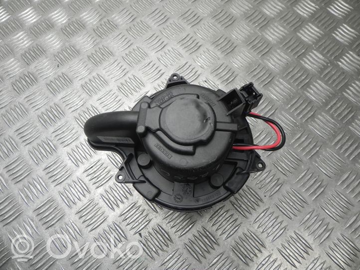 Renault Zoe Soplador/ventilador calefacción 5Q1335000