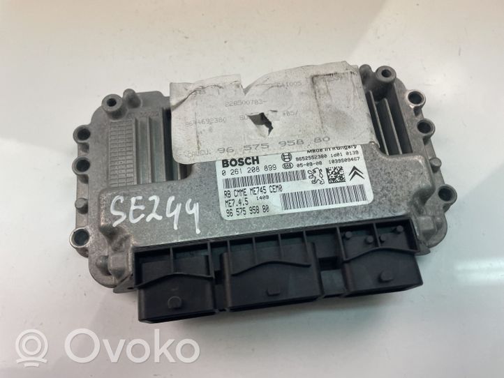 Citroen C4 I Moottorin ohjainlaite/moduuli 9657595880