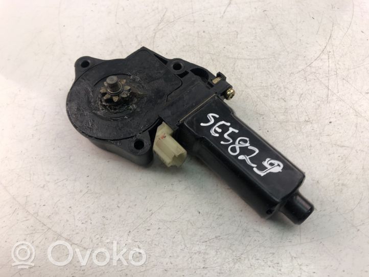 Hyundai Trajet Front door window regulator motor 824503A000