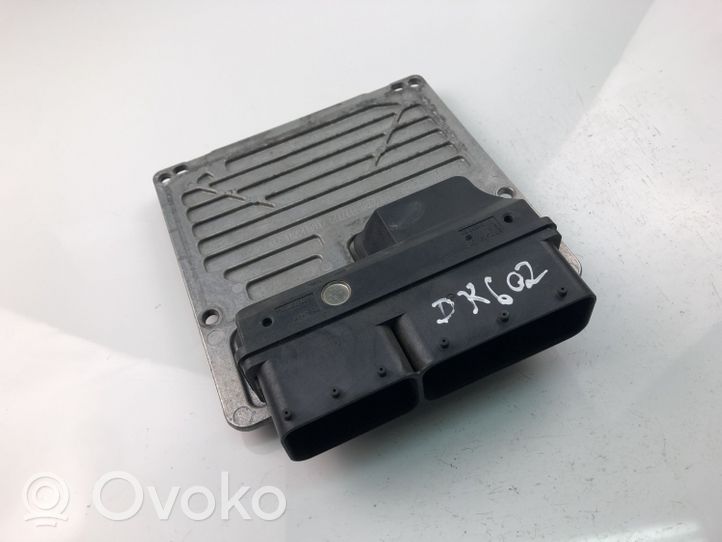 Mercedes-Benz C AMG W203 Sterownik / Moduł ECU A2711538479