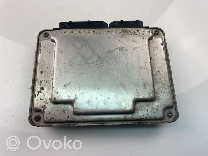 Seat Ibiza III (6L) Sterownik / Moduł ECU 038906019KT