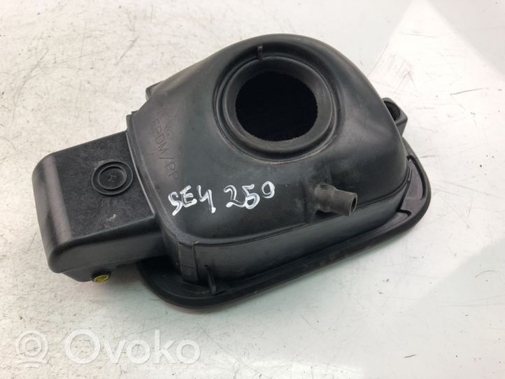 Volkswagen Golf VI Bouchon de réservoir essence 1K9809857