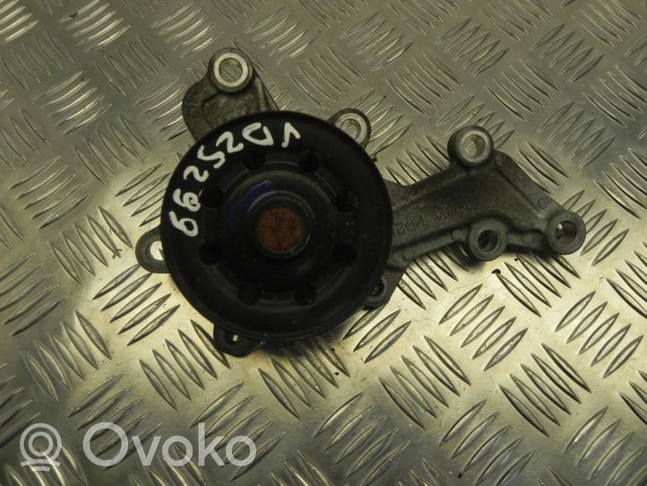 Toyota Yaris Pompe de circulation d'eau 1610009750