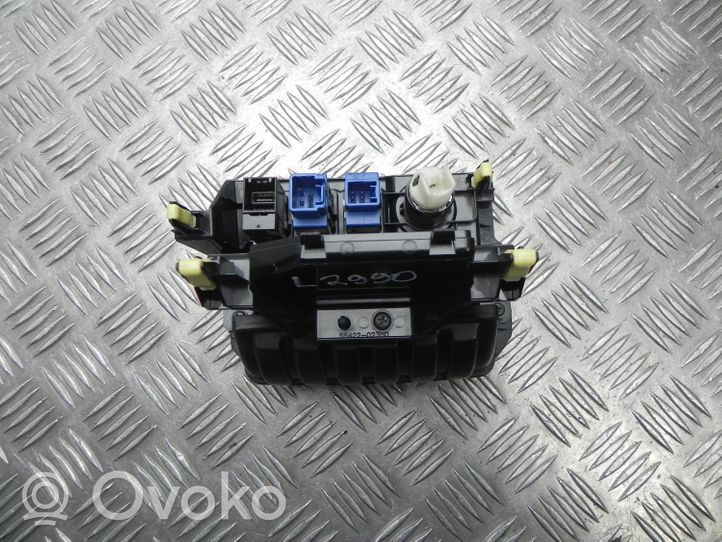 Toyota Corolla E160 E170 Connecteur radio EUR ISO 103365A0