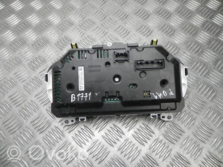 Toyota Yaris Compteur de vitesse tableau de bord 83800F5670