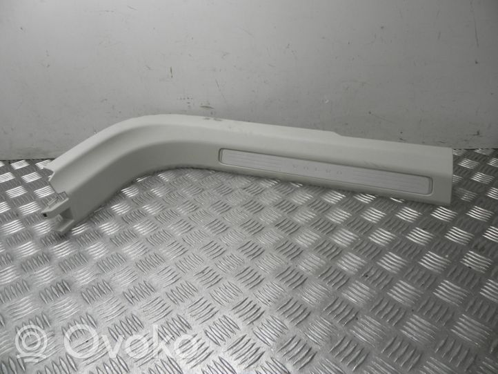 Volvo XC60 Altro elemento di rivestimento sottoporta/montante 3144801