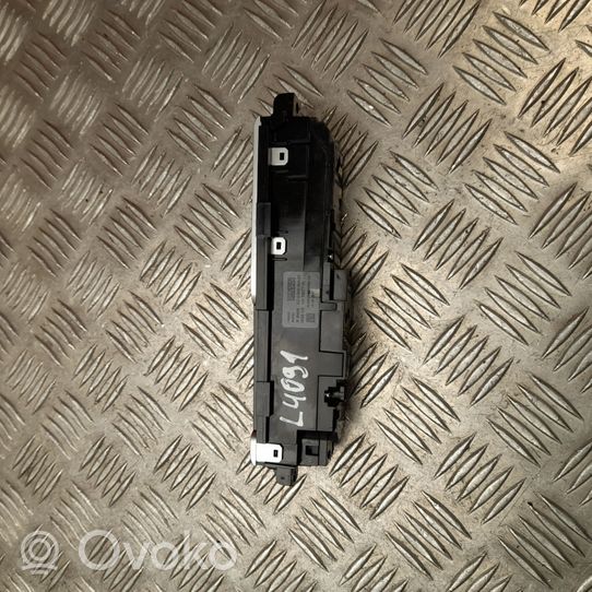 BMW 5 G30 G31 Muut kytkimet/nupit/vaihtimet 6843924