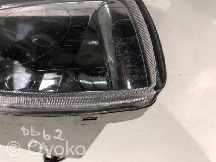 Hyundai Elantra Feu antibrouillard avant 922122DXXX