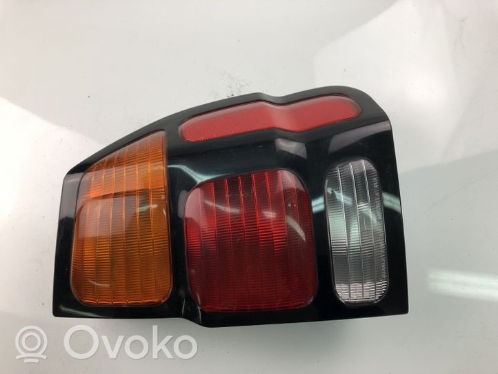 Mitsubishi Pajero Lampa tylna 