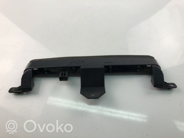 Volvo XC70 Third/center stoplight 30678549