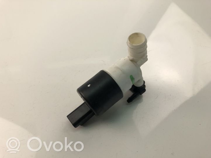 Renault Zoe Headlight washer pump 286208543R