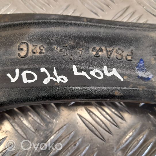 Opel Vivaro Taka-ylätukivarren haarukkavipu 9816863680