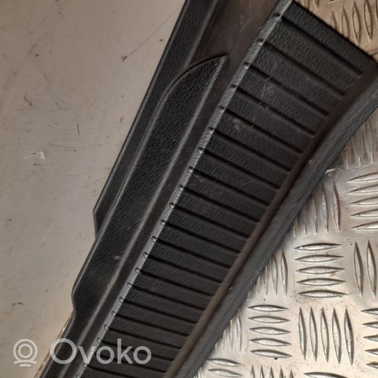 Volkswagen PASSAT B8 Osłona rygla zamka klapy tylnej 3G9863459C