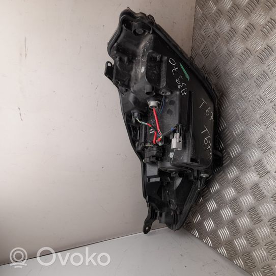 Toyota Yaris Lampa przednia 9922681017