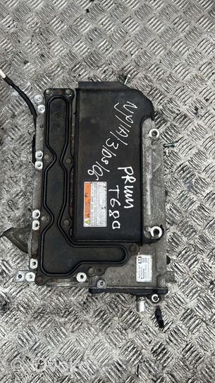 Toyota Prius+ (ZVW40) Voltage converter inverter G920028030