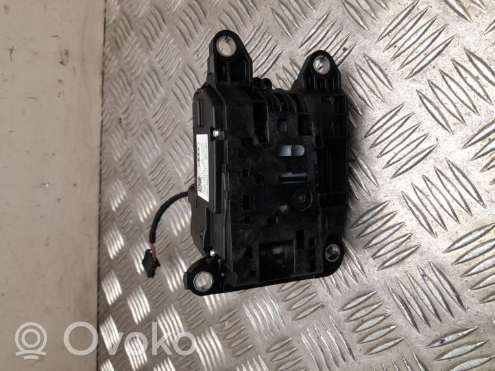 Audi Q7 4M Gear shifter/selector 4M2713041E