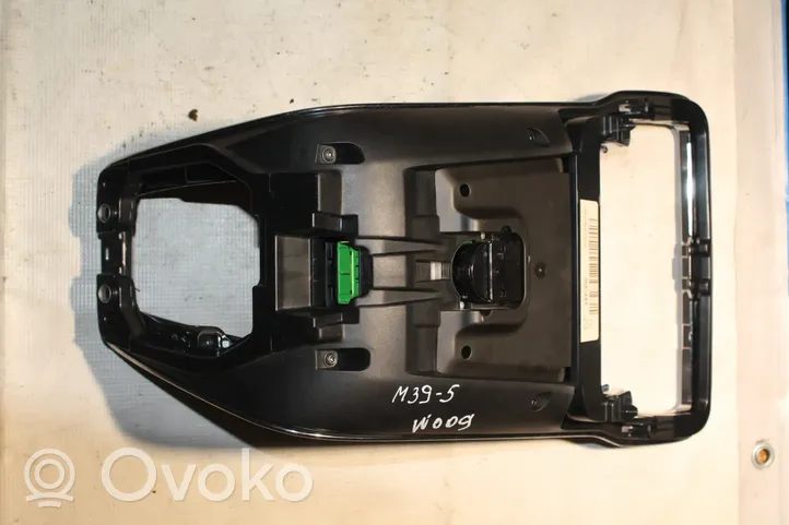 Volvo V40 Centrinė konsolė 08632794