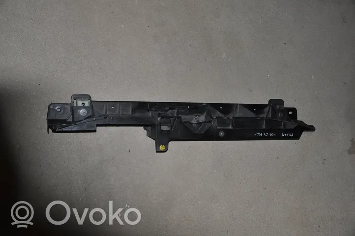 Citroen C4 II Picasso Radiatoru paneļa augšējā daļa (televizors) 9814471380