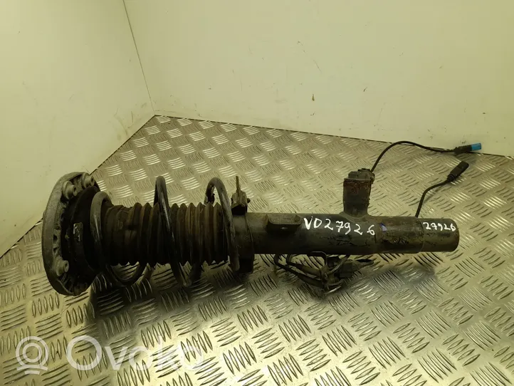 BMW 4 F32 F33 Front shock absorber with coil spring 6797900
