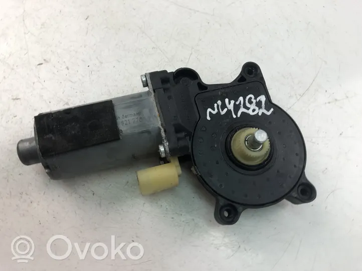 Volvo S60 Motorino alzacristalli della portiera anteriore 119970XXX