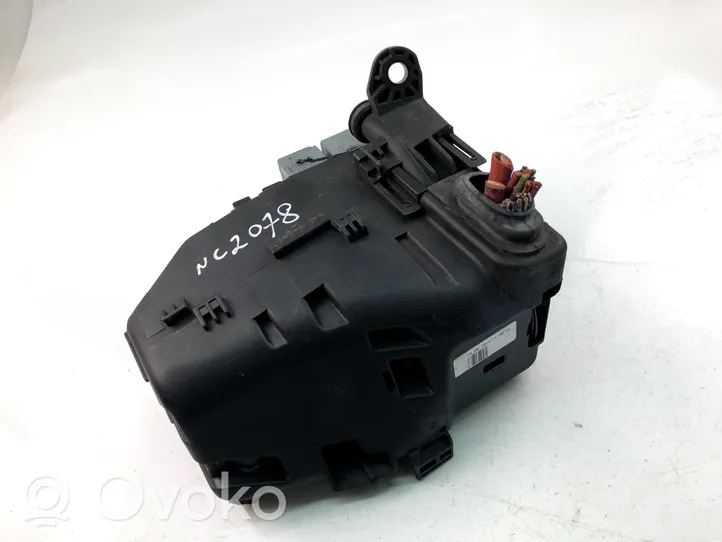 Volvo S80 Fuse box set 6G9T14A067CA