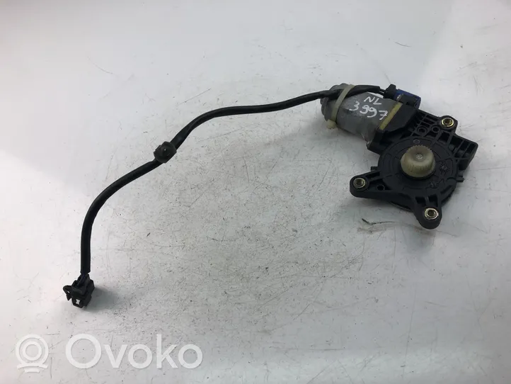 Chevrolet Epica Front door window regulator motor 96647591