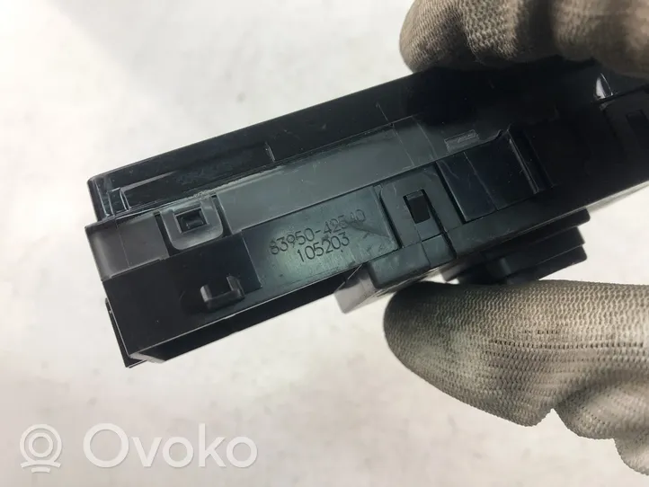 Toyota RAV 4 (XA30) Monitor / wyświetlacz / ekran 8395042540