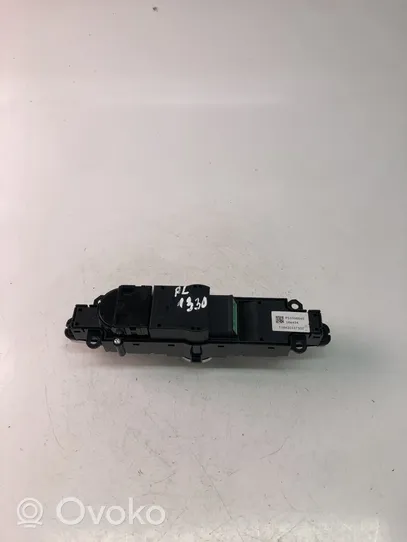 Volvo XC60 Climate control unit P31398845