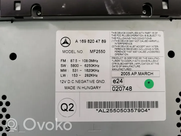 Mercedes-Benz A W169 Unité principale radio / CD / DVD / GPS A1698204789