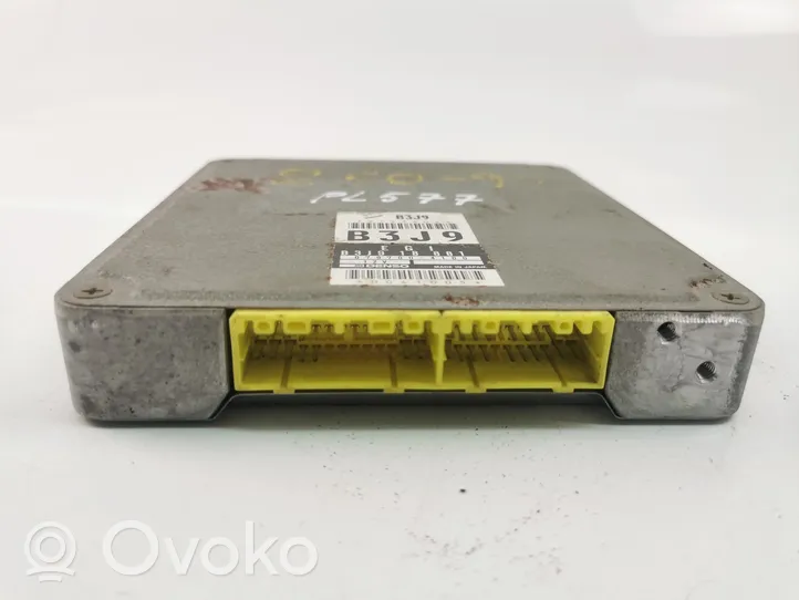 Mazda 323 Sterownik / Moduł ECU B3J918881