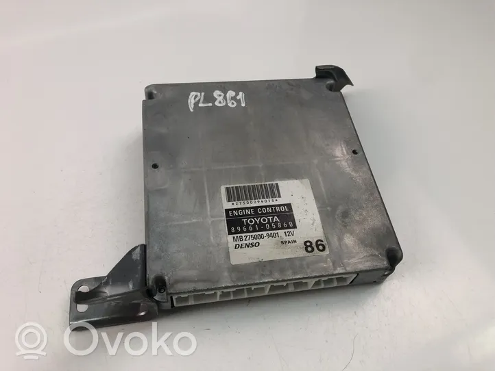 Toyota Avensis T270 Calculateur moteur ECU 8966105860