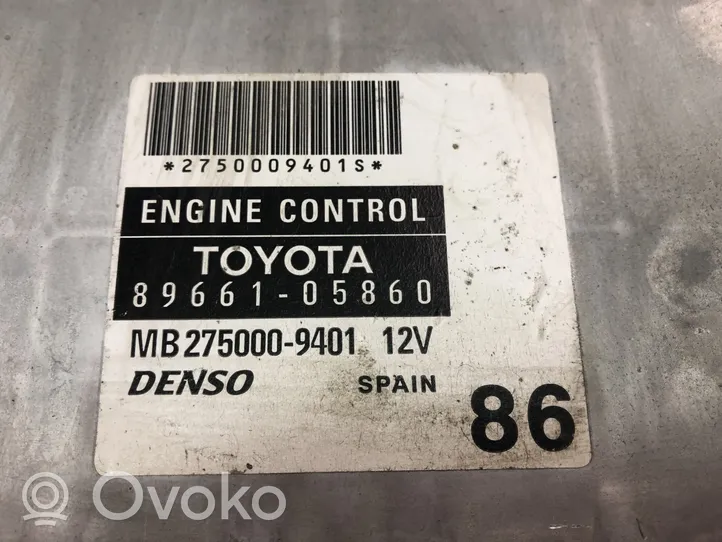 Toyota Avensis T270 Calculateur moteur ECU 8966105860