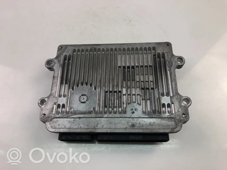 Mazda CX-5 Calculateur moteur ECU SH3G18881E