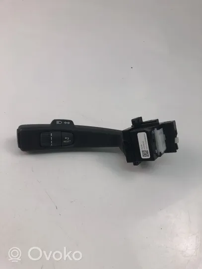 Volvo V40 Leva/interruttore dell’indicatore di direzione e tergicristallo 31456045