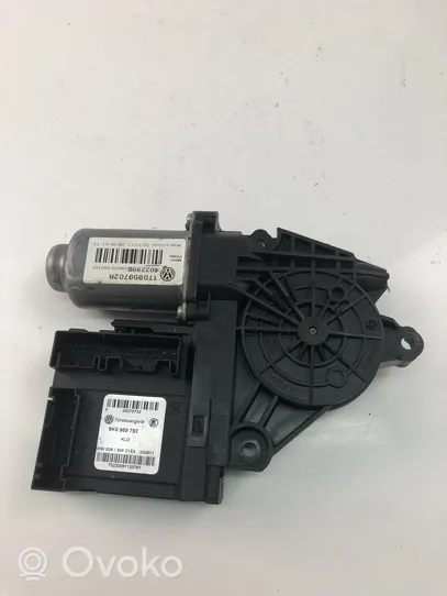 Volkswagen Touran I Front door window regulator motor 1T0959702B