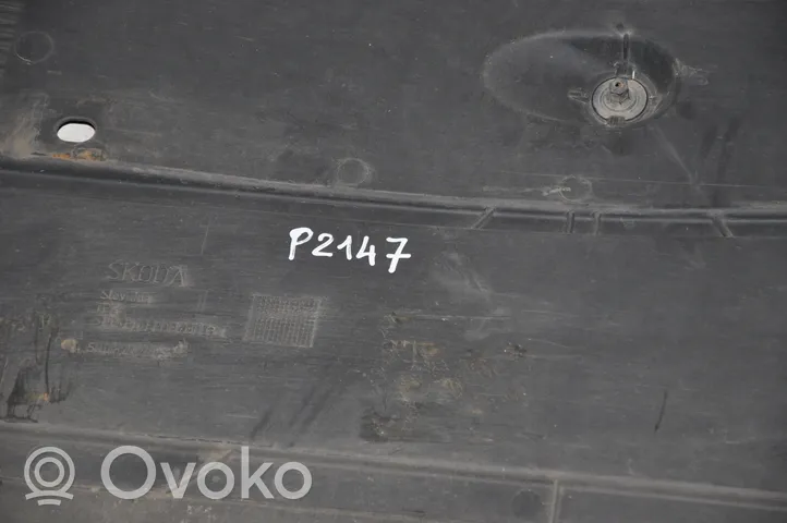 Skoda Octavia Mk3 (5E) Osłona boczna podwozia 5Q0825201S