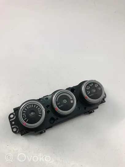 Mitsubishi Lancer VIII Panel klimatyzacji 7820A115XB