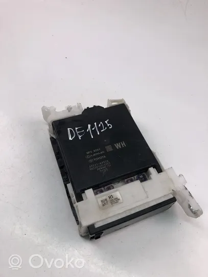 Toyota Corolla E210 E21 Module confort 89221K0020