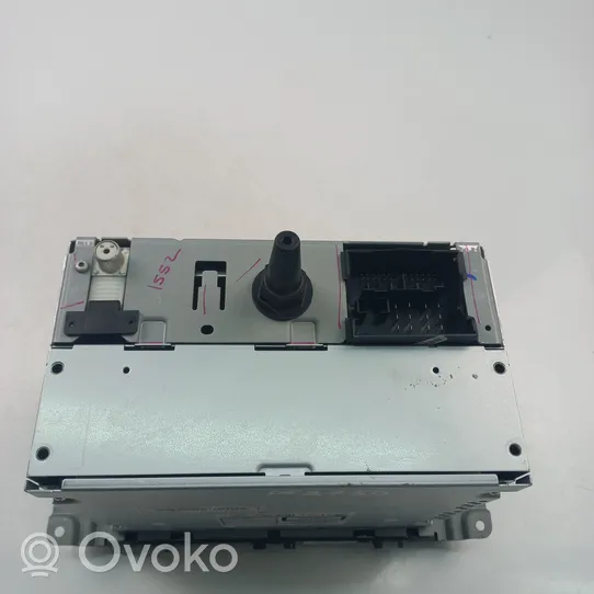 Ford Focus Radio/CD/DVD/GPS head unit VP6M2F18C821AE