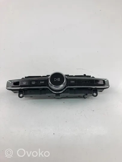 Volvo S90, V90 Ilmastoinnin ohjainlaite P31398845