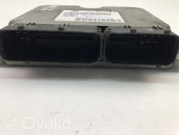 Volkswagen Polo IV 9N3 Sterownik / Moduł ECU 036906034DD