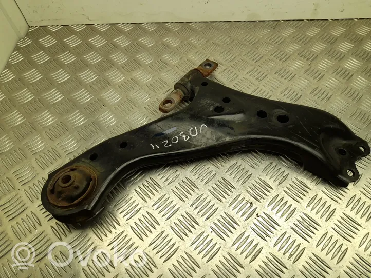 Toyota RAV 4 (XA50) Triangle bras de suspension supérieur arrière 019PD