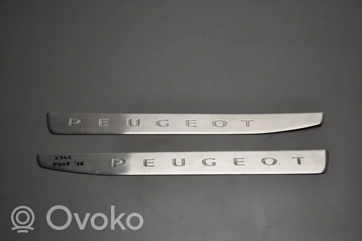 Peugeot 308 Garniture marche-pieds avant 9807062780