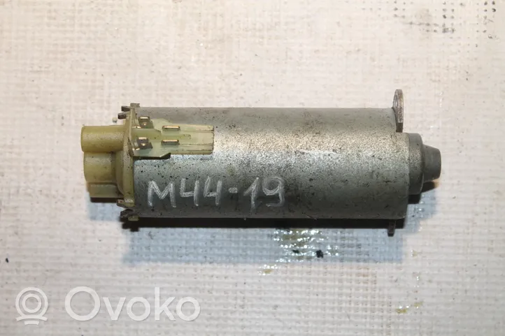 Volvo V50 Seat adjustment motor 0130002532