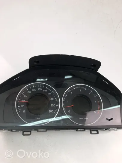 Volvo XC60 Tachimetro (quadro strumenti) 31343323AA