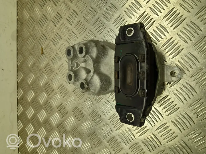 Opel Mokka X Engine mount bracket 95128776